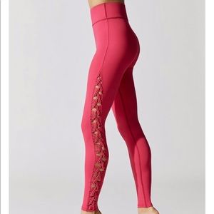 🎄Carbon38 Macreme Legging